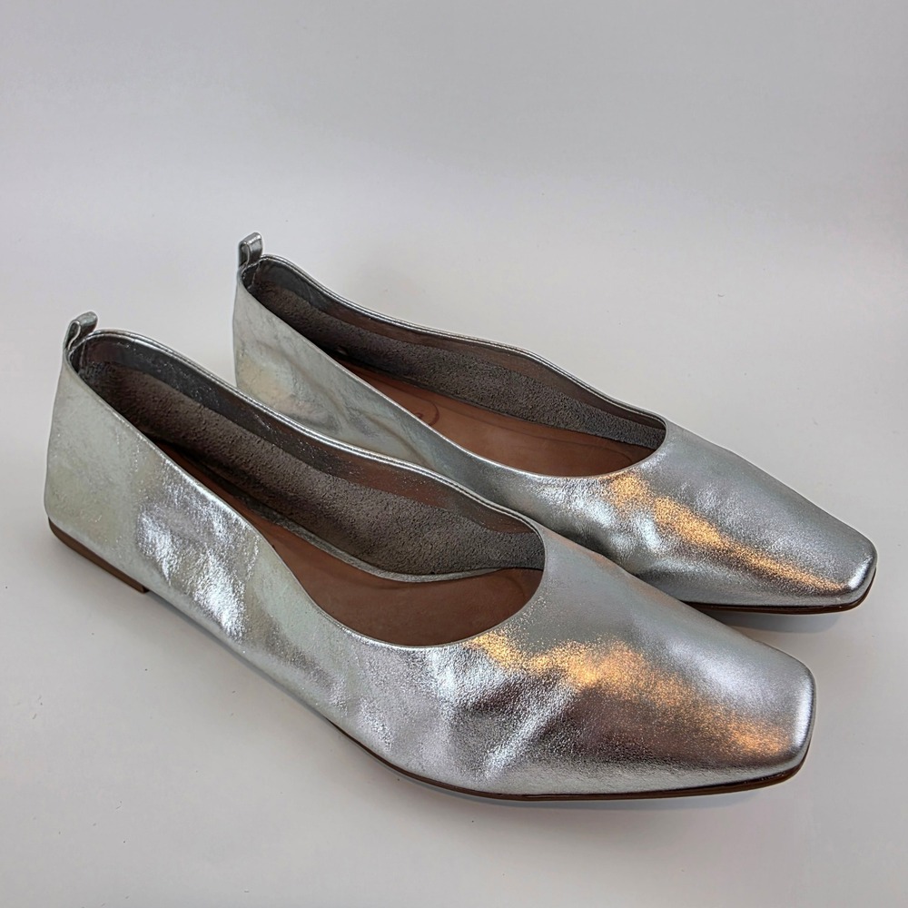 Vicenza Womens Silver Metallic Leather Square Toe Ballet Flats Size 11 Brazil